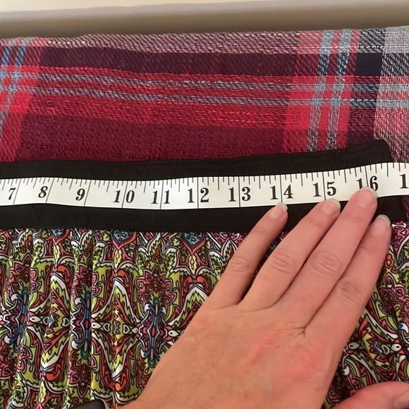 Lularoe women’s skirt  XL 16 18 midi full pattern Jill print black white pink - Picture 5 of 9